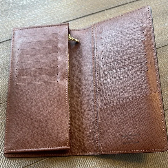 Louis Vuitton Brown Monogram Wallet - Picture 2 of 6